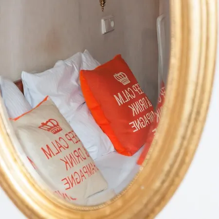 Garni Hotel Drei Lilien Hotell