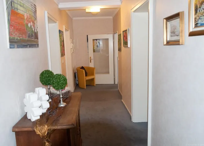 Garni Hotel Drei Lilien 3*