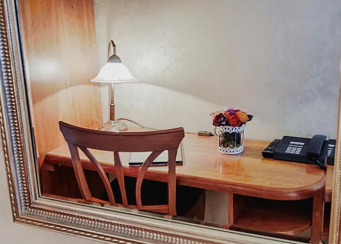 Garni Hotel Drei Lilien Hotel Wiesbaden