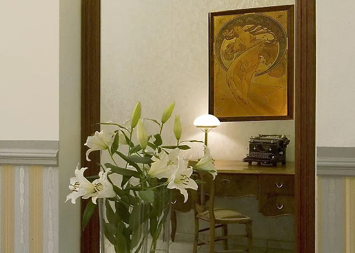 Garni Hotel Drei Lilien Hotel