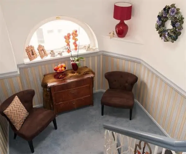 Garni Hotel Drei Lilien